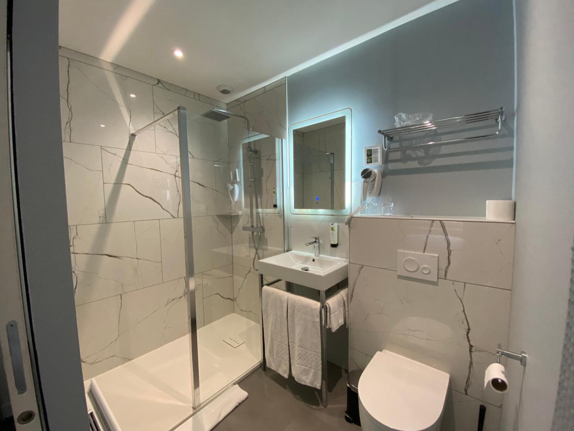 Logis Hotel Du Parc Pont-a-Mousson Ngoại thất bức ảnh